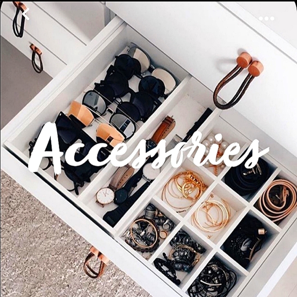 DESIGNER SUNGLASSES 🕶 👓🥽..SCARVES🧣💄 AND MORE!! 🛍👈🏾